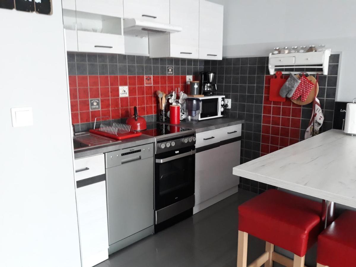 Przytulny Apartamencik Darlowko Exterior foto